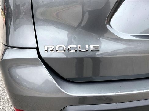 Certified 2020 Nissan Rogue S FWD image 10