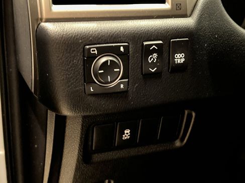 Used 2015 Lexus GX 460 w/ Navigation Package AWD/4WD image 26