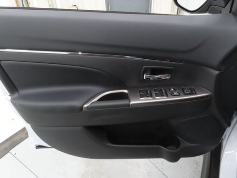 New 2026 Mitsubishi Outlander Sport SE AWD/4WD image 10