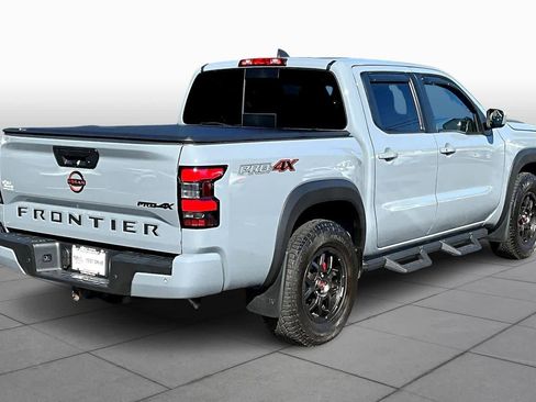 Used 2023 Nissan Frontier PRO-4X w/ Technology Package image 12
