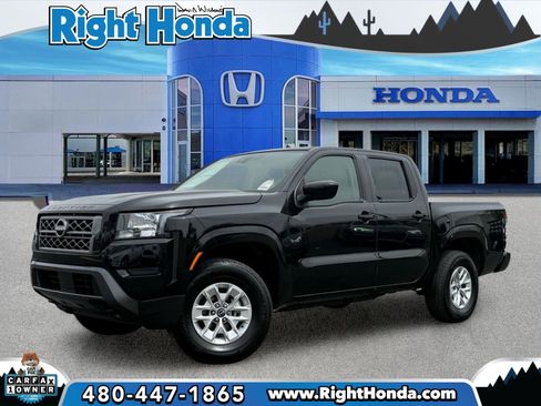 Used 2024 Nissan Frontier SV AWD/4WD image 1