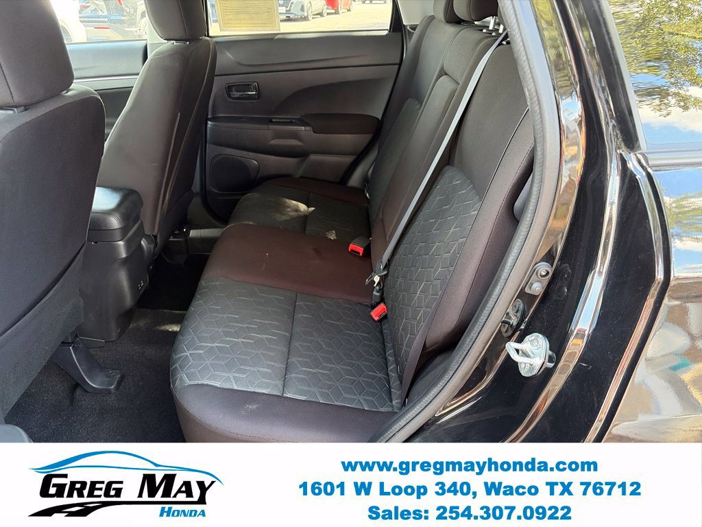 Used 2025 Mitsubishi Outlander Sport LE AWD/4WD image 20