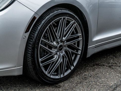 Used 2017 Lincoln MKZ Reserve w/ Technology Package image 12