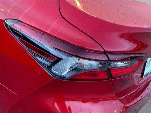 Used 2024 Toyota Camry LE FWD image 27