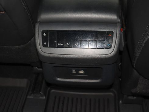 Used 2025 Nissan Pathfinder Rock Creek AWD/4WD image 22