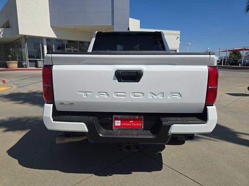 Certified 2025 Toyota Tacoma SR5 image 14
