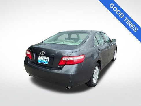 Used 2009 Toyota Camry XLE FWD image 3