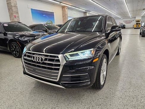 Used 2018 Audi Q5 2.0T Premium Plus w/ Premium Plus Package image 1