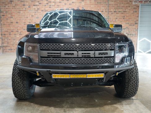 Used 2013 Ford F150 Raptor w/ Luxury Equipment Group image 6