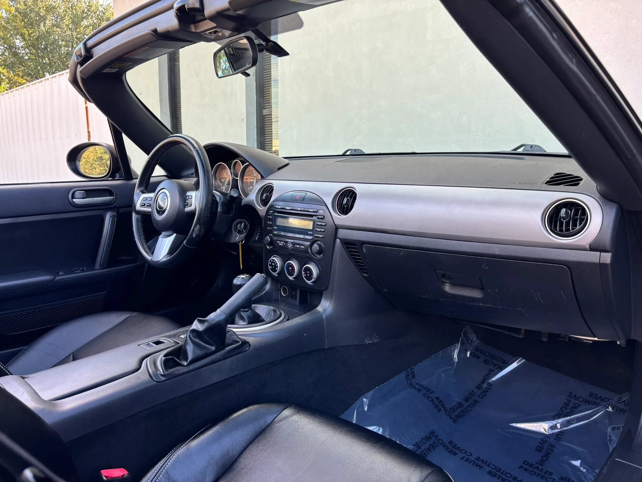 Used 2012 MAZDA MX-5 Miata Sport RWD image 15
