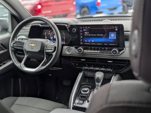 Used 2023 Chevrolet Colorado LT w/ LT Convenience Package II image 14