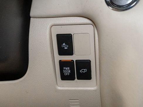 Used 2017 Lexus LX 570 4WD image 17