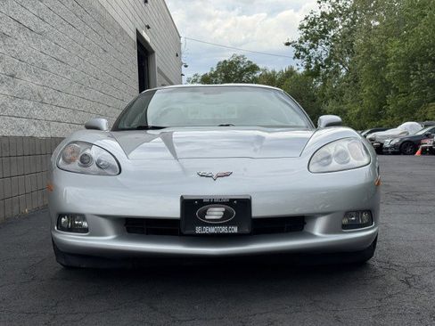 Used 2013 Chevrolet Corvette Coupe RWD image 10