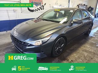 Used 2021 Hyundai Elantra SEL w/ Preferred Accessory Package FWD video 1
