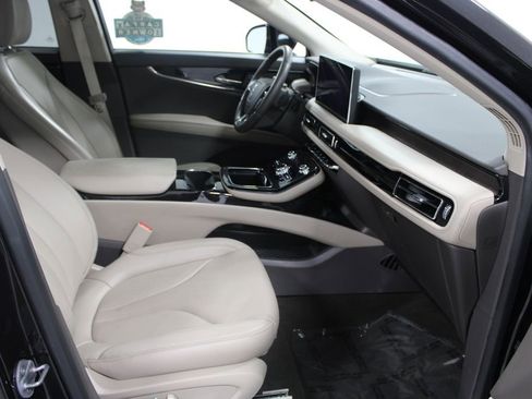 Used 2022 Lincoln Nautilus Reserve w/ Equipment Group 201A image 29