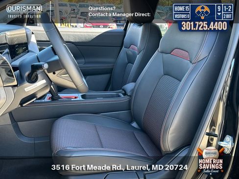 New 2026 Nissan Kicks SR w/ Cold Weather Package AWD/4WD image 6