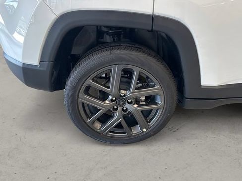 New 2026 Jeep Compass Limited AWD/4WD image 14