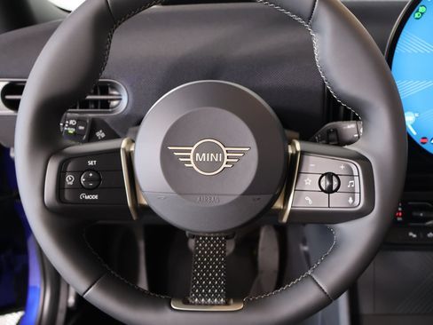 New 2026 MINI Cooper 2-Door Hardtop FWD image 3