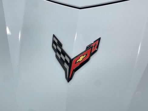 Used 2022 Chevrolet Corvette Stingray Preferred Cpe w/ Battery Protection Package RWD image 37