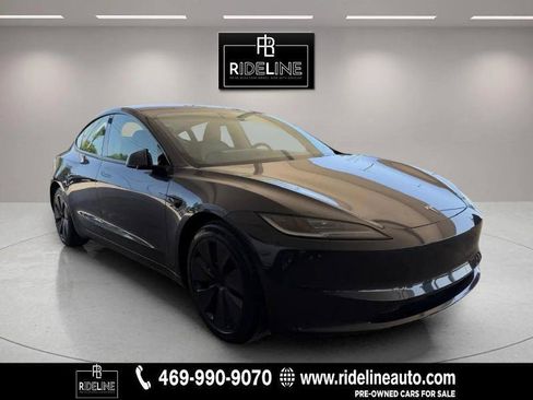 Used 2024 Tesla Model 3 Standard Range RWD image 1