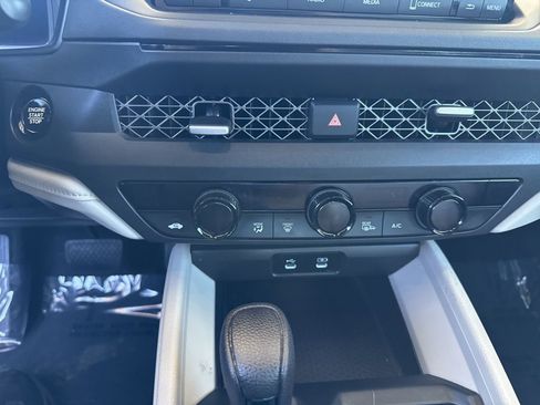 Used 2023 Honda Accord EX image 19