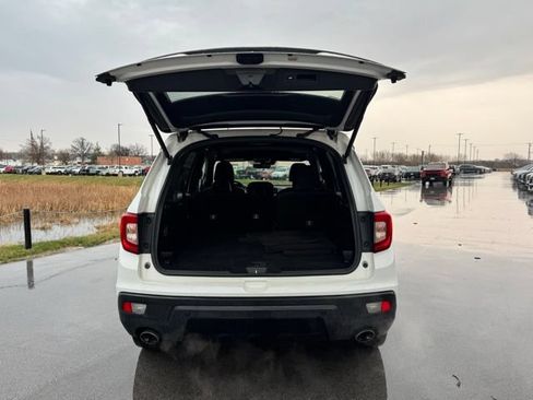 Used 2021 Honda Passport Elite image 11