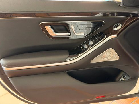 Used 2022 Mercedes-Benz S 580 4MATIC Sedan image 12