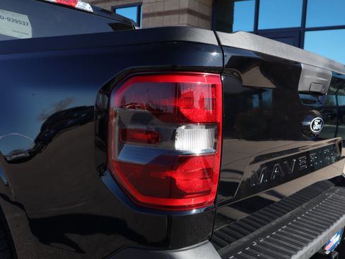 New 2025 Ford Maverick XLT w/ XLT Luxury Package AWD/4WD image 18
