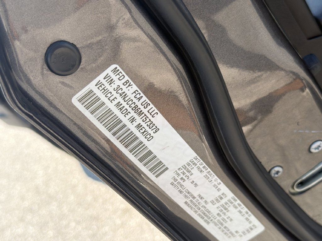 Used 2021 Jeep Compass Limited FWD image 16