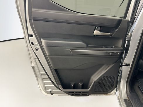 Used 2024 Toyota Tacoma TRD Off-Road w/ TRD Off Road Premium Package image 28