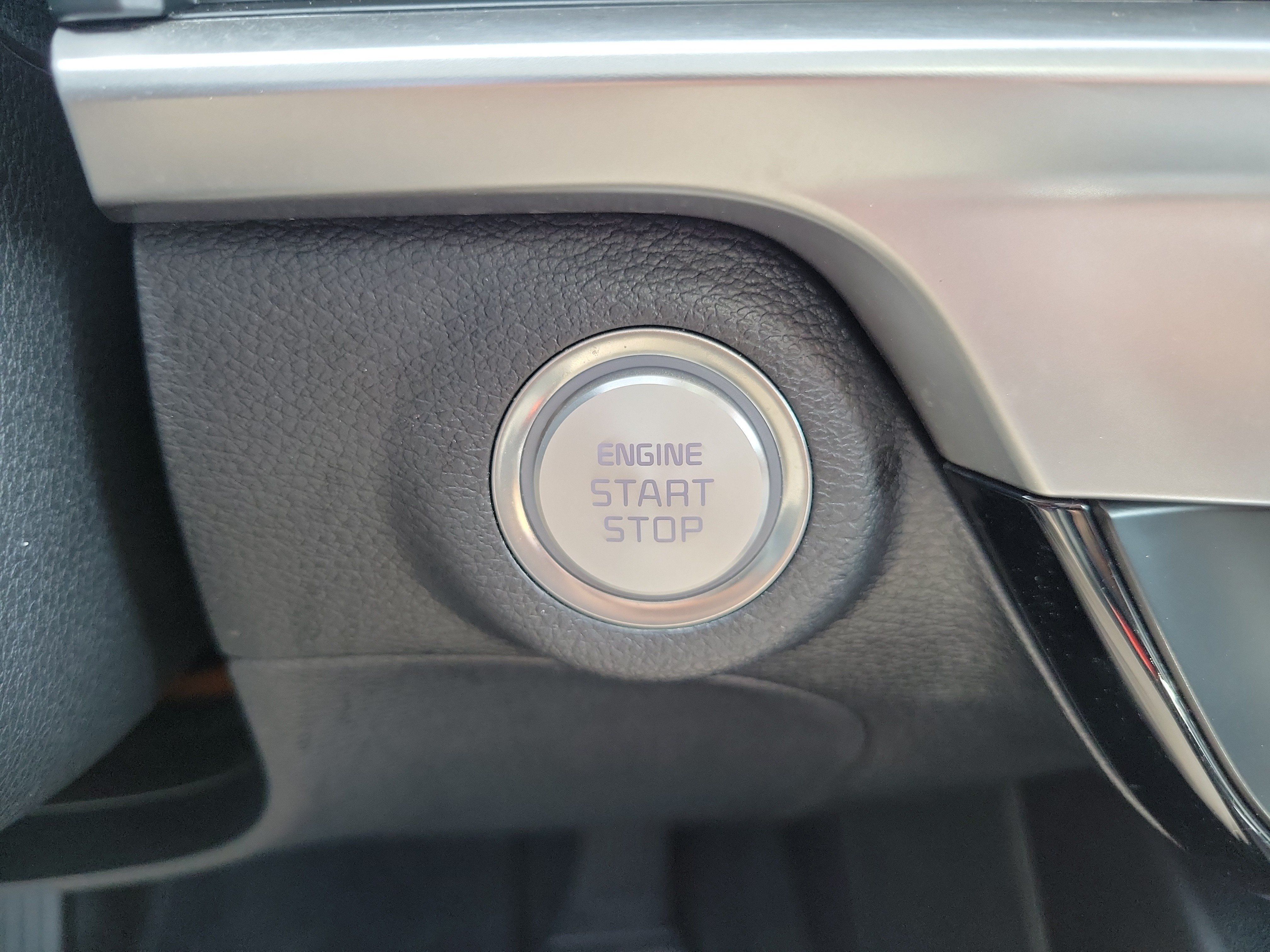 Certified 2024 Kia Telluride S AWD/4WD image 31