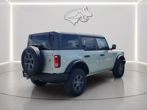 New 2026 Ford Bronco Big Bend image 3