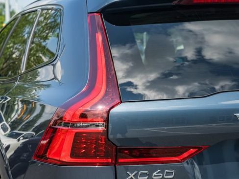 New 2026 Volvo XC60 B5 Ultra w/ Protection Package Premier AWD/4WD image 7