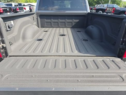 New 2024 RAM 3500 Tradesman w/ Chrome Appearance Group AWD/4WD image 23