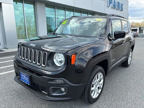 Used 2016 Jeep Renegade Latitude image 7