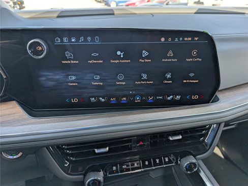 New 2026 Chevrolet Tahoe High Country w/ Sun And Tow Package AWD/4WD image 27