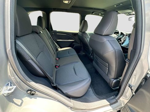 Certified 2026 Subaru Forester Premium AWD/4WD image 24
