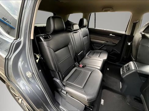 Used 2023 Volkswagen Atlas SE AWD/4WD image 25