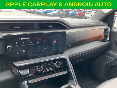 Used 2023 GMC Sierra 1500 Denali w/ Denali Reserve Package image 18