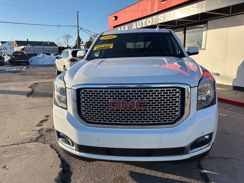 Used 2016 GMC Yukon Denali w/ Open Road Package image 11