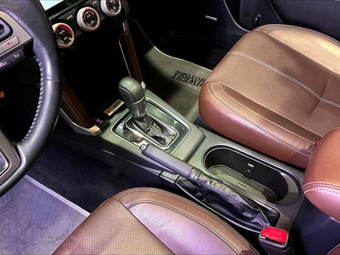 Used 2018 Subaru Forester 2.0XT Touring AWD/4WD image 19