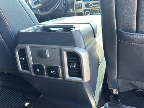 Used 2022 Ford F250 Lariat w/ Tremor Off-Road Package AWD/4WD image 28