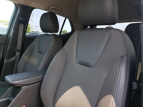 Used 2023 Buick Encore GX Preferred w/ Cold Weather Comfort Package AWD/4WD image 19