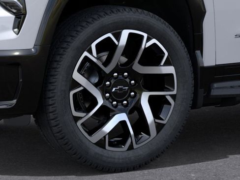 New 2024 Chevrolet Silverado EV RST AWD/4WD image 42