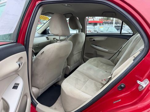 Used 2011 Toyota Corolla LE image 31