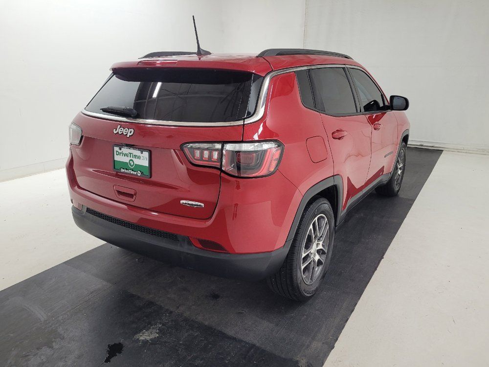 Used 2019 Jeep Compass Latitude w/ Popular Equipment Group FWD image 9