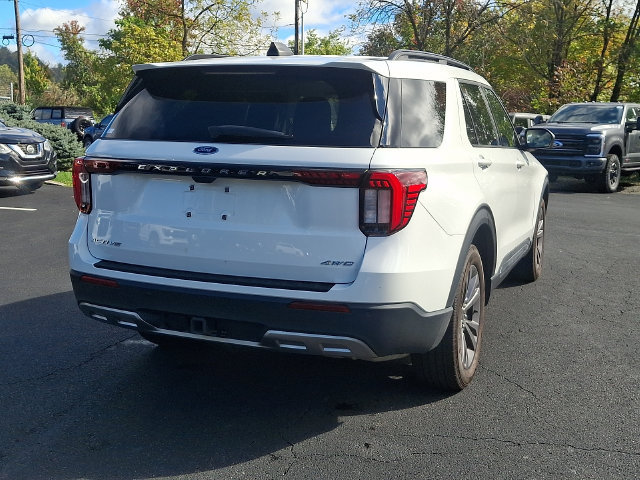 Used 2025 Ford Explorer Active w/ Active Comfort Package AWD/4WD image 13