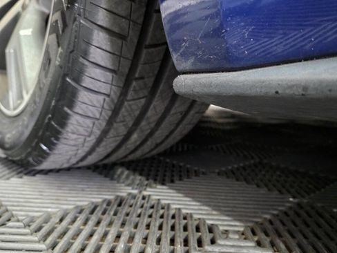 Used 2016 Ford Mustang GT image 31