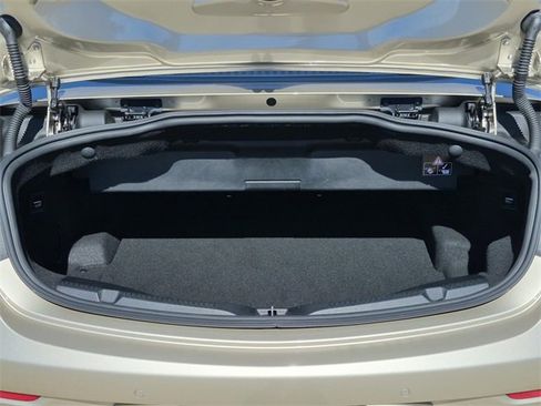 Used 2019 Mercedes-Benz E 450 Cabriolet image 8