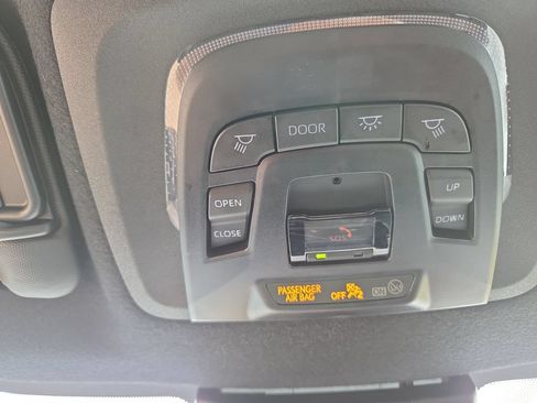 Used 2024 Toyota Corolla XSE FWD image 33